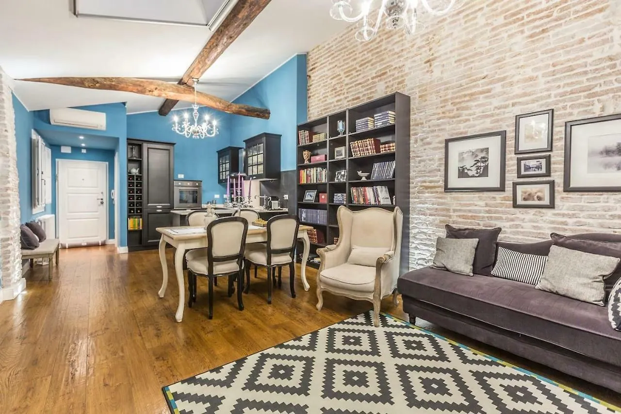 Delightful Carbonesi || The Place Bo Apartments location